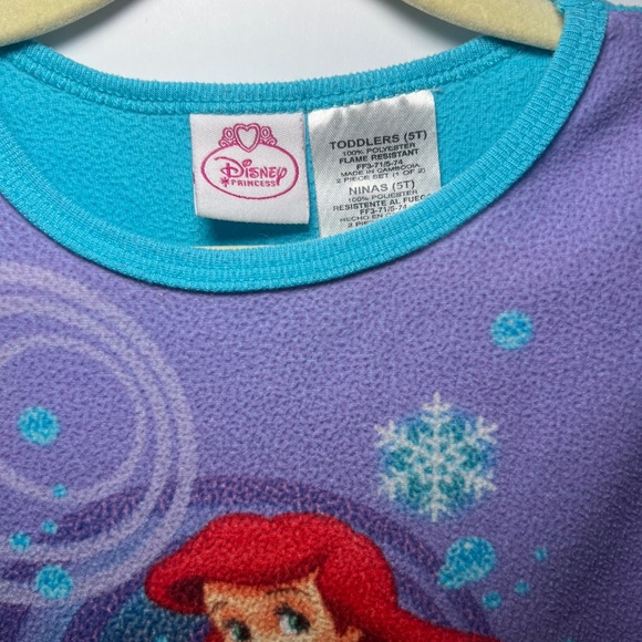 Vintage Y2K Disney Princess Fleece Pajama Top Ariel Flounder Snowflake Christmas - Picture 2 of 7